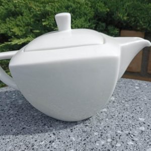 Czajnik Hiruni Karolina 1,1 l ecru/kolor fbc